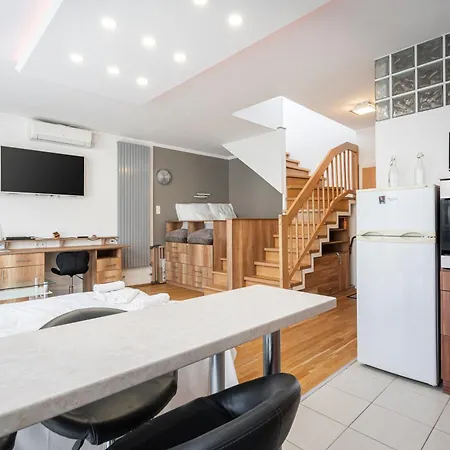 Eclipse Elegance Apartment Boedapest Buitenkant foto