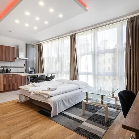 Eclipse Elegance Apartment Boedapest Buitenkant foto