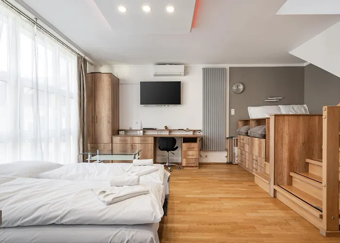 Eclipse Elegance Apartment